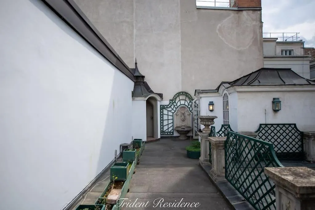 Zum Blauen Karpfen Apartment Vienna 0*,
