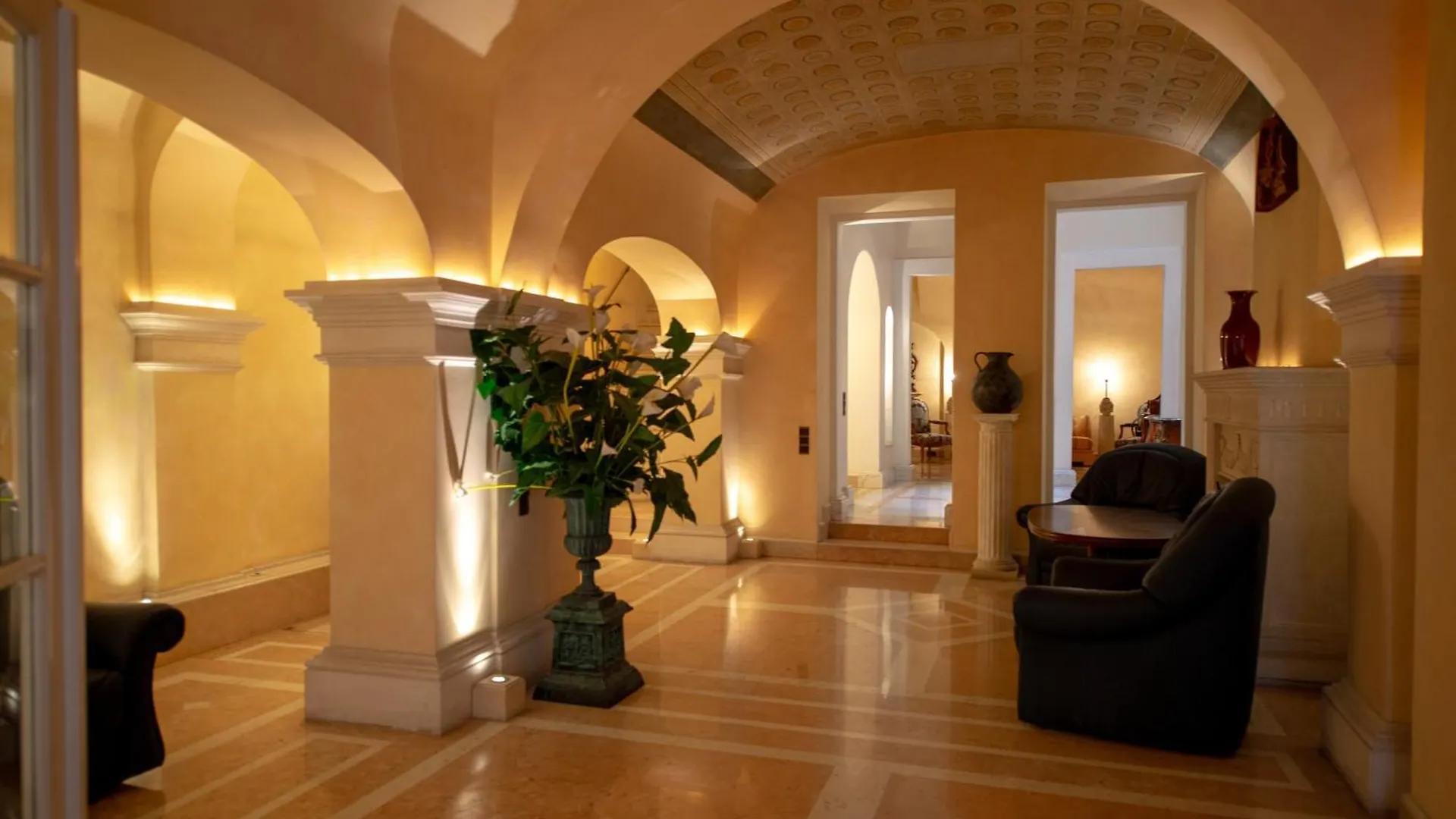 Zum Blauen Karpfen Apartment Vienna Austria