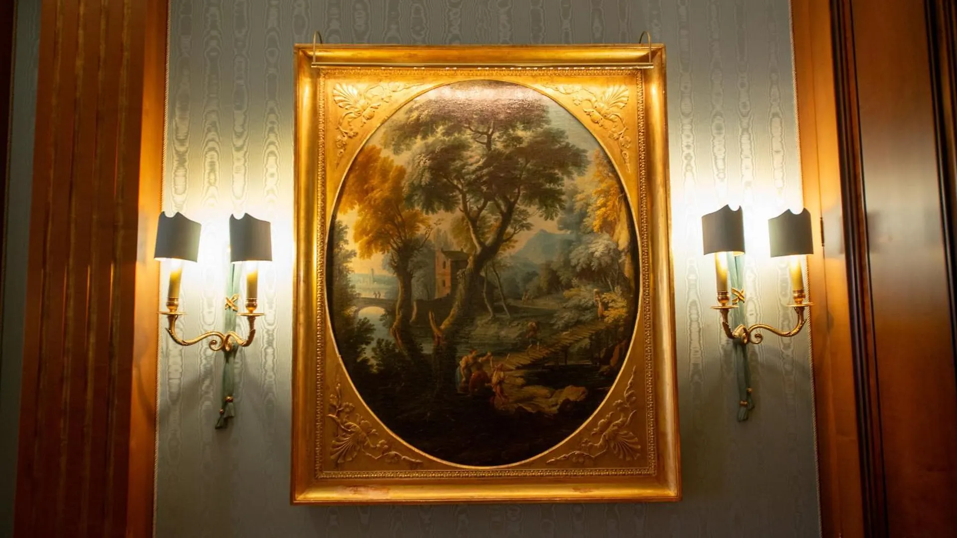 Zum Blauen Karpfen Apartment Vienna Austria