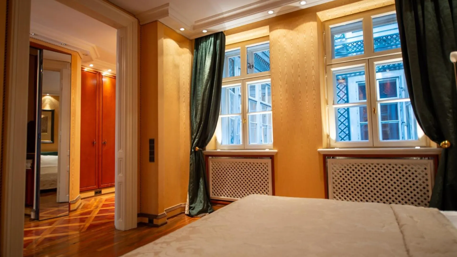Zum Blauen Karpfen Apartment Vienna